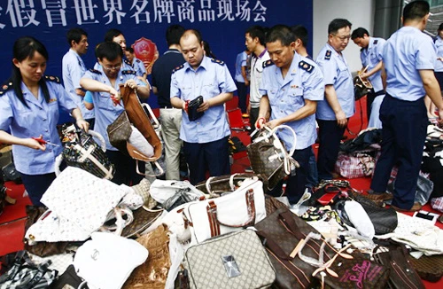 Mỹ tố Trung Quốc “xấu chơi”