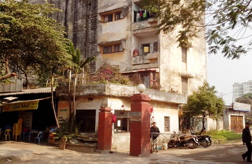 Mỏi mòn chờ dự án