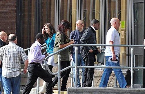 Không chỉ là vấn đề kinh tế