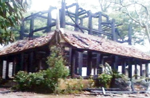 Cháy lớn ở đền thờ Trung túc vương Lê Lai