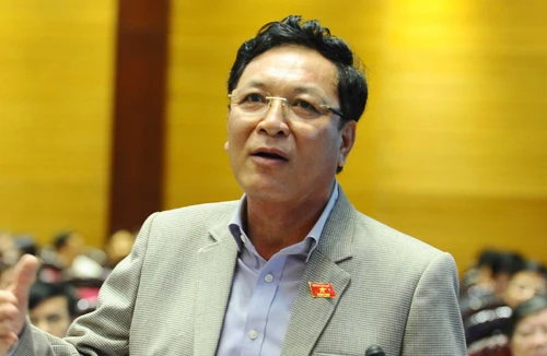 “Mua bằng cấp là có”