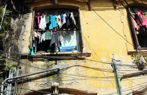 Khổ vì sống trong... biệt thự cổ: Mong thoát khỏi danh hão 