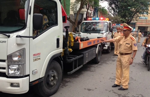 Đảm bảo ATGT trong bão