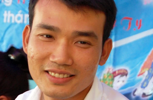 Ngang nhiên hoạt động vì chưa bị “sờ” đến