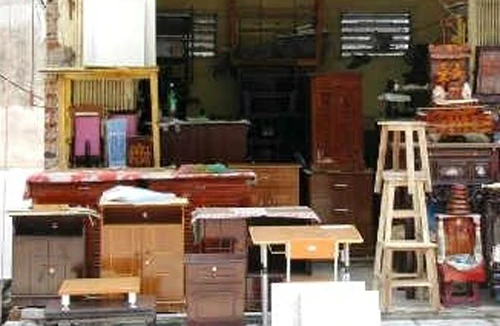 Bực mình với hàng “giá rẻ”