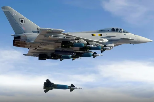 Bom thông minh Paveway IV được liên minh Mỹ-Anh dùng tập kích Houthi