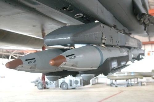 Tiêm kích MiG-29 Ukraine lần đầu trang bị siêu bom thông minh GBU-39 