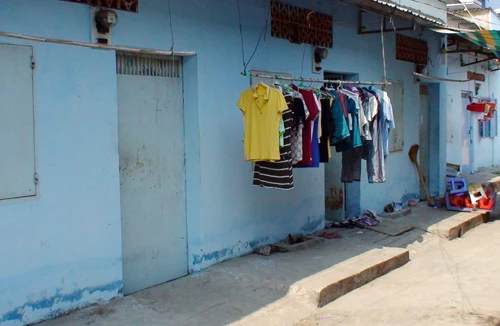 Vác dao vào nhà trọ để cướp