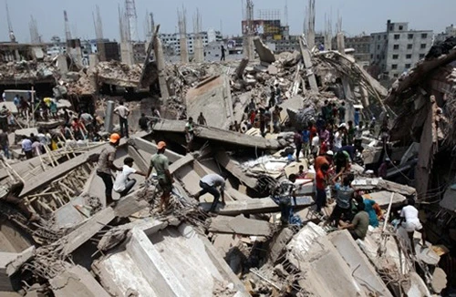 Đã có 620 người chết trong tai nạn sập tòa nhà 8 tầng