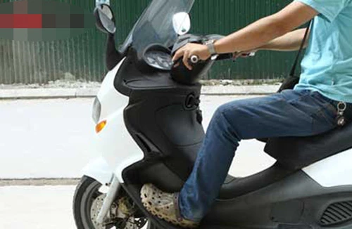 Bị khách hàng trên mạng lừa mất xe máy