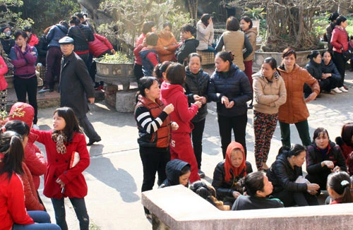 Tiểu thương chợ Ninh Hiệp phản đối xây dựng trung tâm thương mại