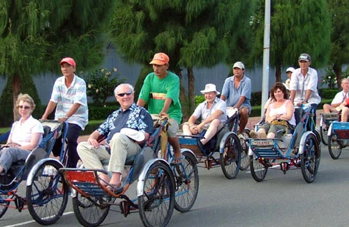 Ngoại ngữ yếu, làm sao vào làm khách sạn 5 sao?