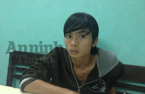 Giết hại hàng xóm chỉ vì nghi trộm chiếc đèn pin