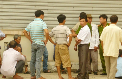 Hai mẹ con thai phụ chết tức tưởi, gia đình bao vây bệnh viện