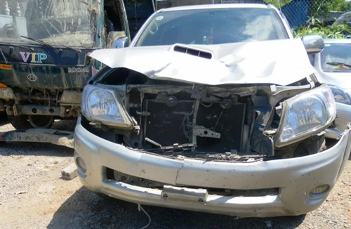 Người dân vây bắt lái xe đâm chết người rồi bỏ chạy