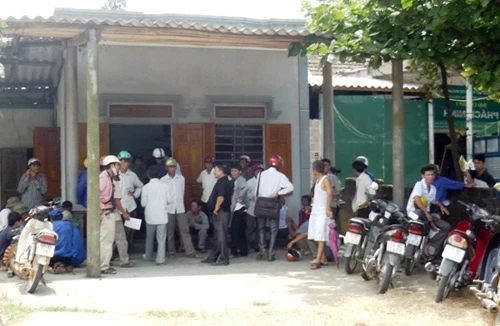 Xây nhà vướng dây điện, 2 thợ xây thương vong