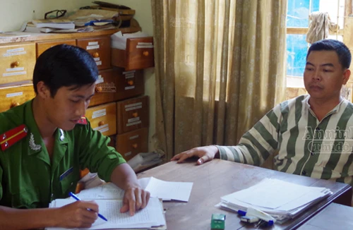 Bắt quả tang đối tượng lừa chạy việc hơn trăm triệu đồng