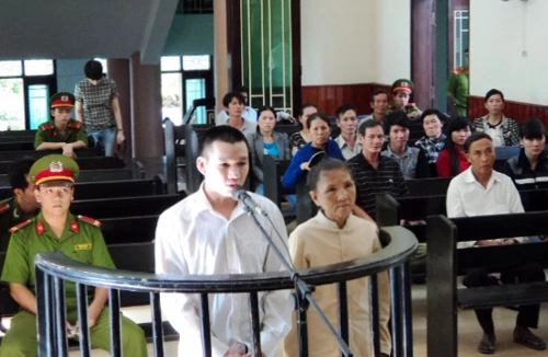 Anh rể đâm chết em vợ vì hỗn láo với mẹ