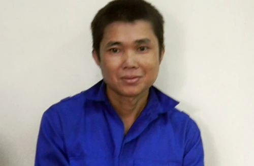 Gã anh ruột đồi bại, gạ tình em gái rồi cưỡng hiếp cháu nhỏ