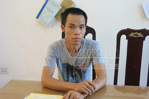 Lừa lấy trộm xe máy của bạn gái mới quen