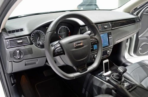 Chú rể sắp cưới bị hàng xóm phá cửa xe ô tô “cuỗm” gần 300 triệu đồng