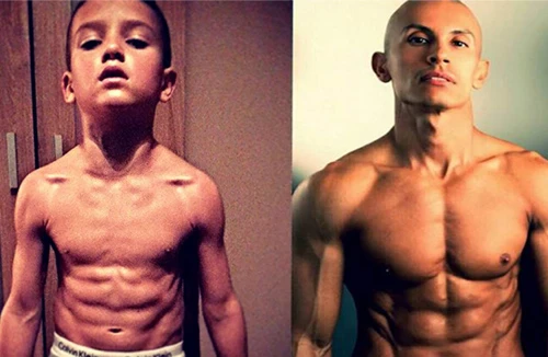 Bé trai 8 tuổi nổi tiếng với cơ thể “6 múi”