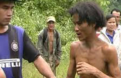 Khởi công xây nhà tình nghĩa cho cha con “người rừng”