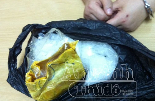 Hà Nội: Phát hiện vụ mua bán ma túy đá số lượng lớn