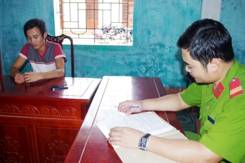 Lợi dụng ngày lễ để lẻn vào trộm cắp tài sản