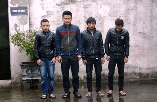 Bắt nhóm nghi can giết người do va chạm giao thông