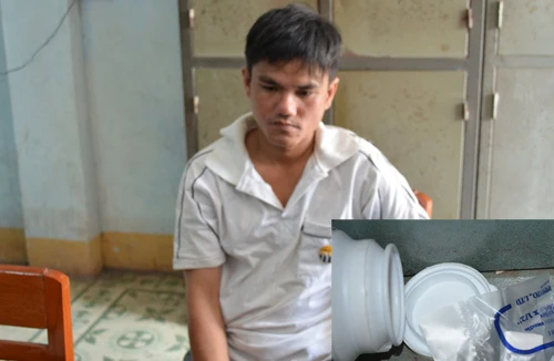 Bắt quả tang đối tượng tàng trữ trái phép chất ma túy 