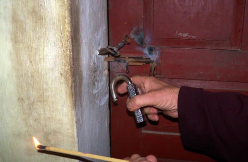 Hà Nội: Đình làng Thanh Trì bị mất trộm đồ cổ