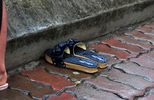 Nữ sinh trường Đại học nhảy cầu Đăm tự tử