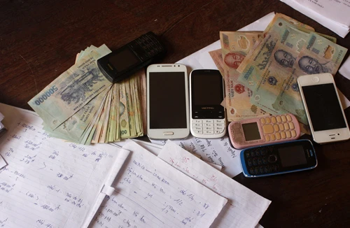 Xoá đường dây cá độ bóng đá núp bóng quán café