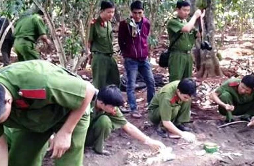 Giáo viên thể dục cùng vợ giết chết chủ nợ