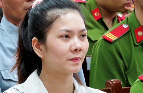 Trùm ma túy xinh đẹp thoát án tử do đang nuôi con nhỏ