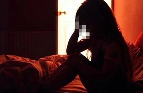 Nam thanh niên dọa tung clip khoả thân, "tống tình" con gái chủ xưởng gỗ