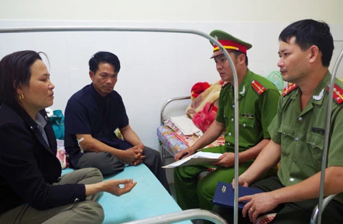 Vờ làm thuê, rình cơ hội giết chủ nhà, cướp tài sản