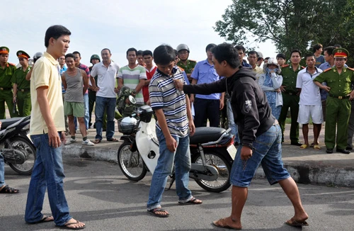 Bắt gọn hung thủ giết người sau 10h gây trọng án