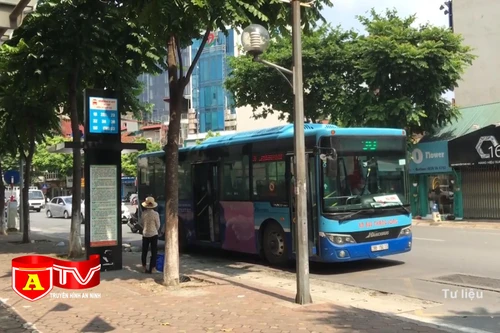 Đề xuất giảm hơn 50% tần suất tuyến buýt kế cận không trợ giá từ Hà Nội đi các tỉnh