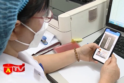 Tạo điều kiện để F0 nhận chứng nhận online