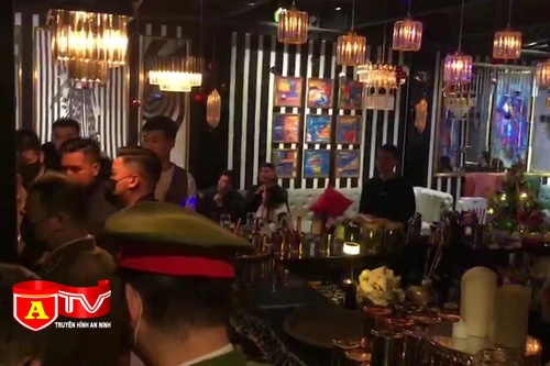 Phát hiện và xử lý nhiều quán bar "trá hình" vi phạm phòng chống dịch