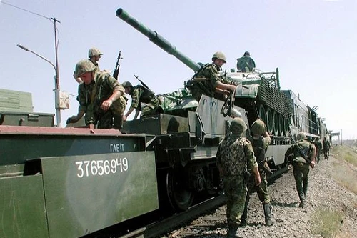 Quân đội Nga thực sự có bao nhiêu đoàn tàu bọc thép đặc biệt?