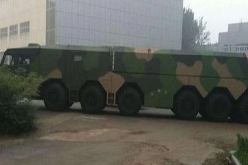 Phát hiện xe phóng tên lửa đạn đạo mới, lớn nhất Trung Quốc 