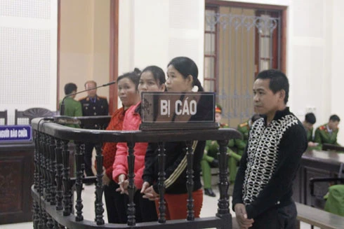 Hai vợ chồng lừa người bán sang Trung Quốc lĩnh án