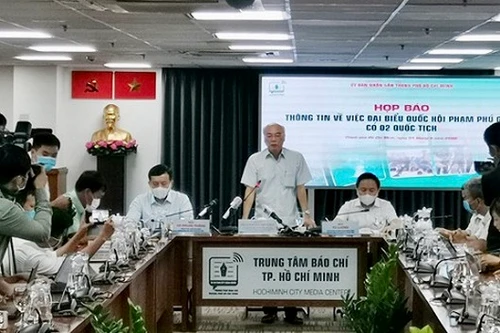 Vụ ĐBQH Phạm Phú Quốc có 2 quốc tịch: Sẽ đình chỉ chức vụ và kiến nghị bãi miễn tư cách ĐBQH