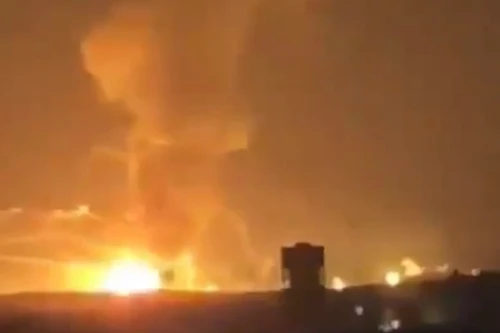 [VIDEO} Nổ lớn rung chuyển căn cứ quân sự tại Jordan