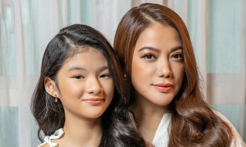 [ẢNH] Nhan sắc ngọt ngào ở tuổi 12 của con gái Trần Bảo Sơn và Trương Ngọc Ánh