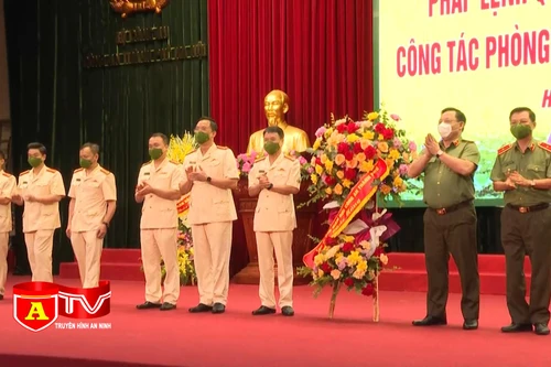 Lực lượng Cảnh sát phòng cháy, chữa cháy Công an Hà Nội xứng đáng niềm tin của nhân dân