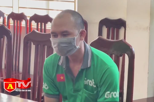 Cướp giật điện thoại, rồi nhắn tin lừa đảo 20 triệu đồng